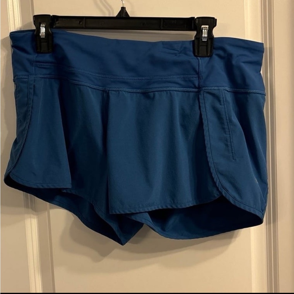 Lululemon speed up shorts 4in sz 10